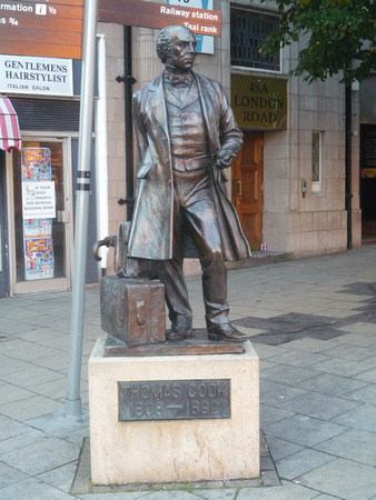 Thomas Cook statue