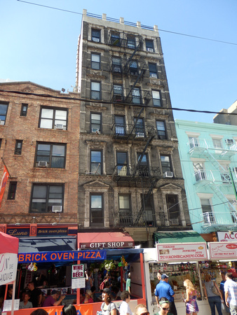 4 housing in the Little Italy district